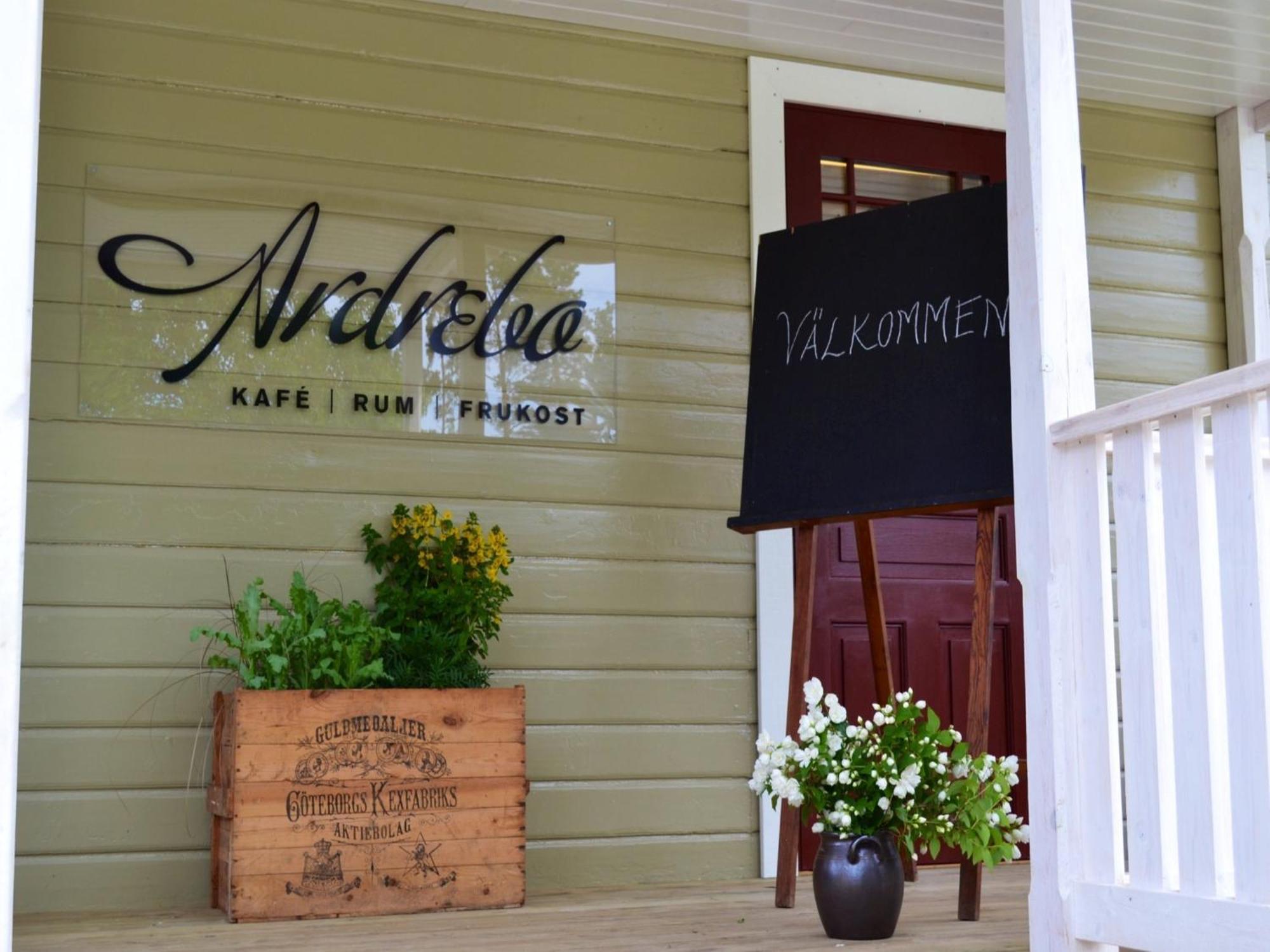 Ardrebo B&B Ljugarn Экстерьер фото