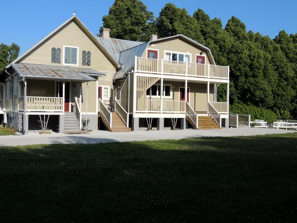 Ardrebo B&B Ljugarn Номер фото
